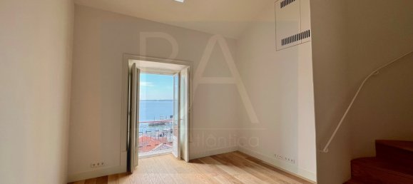 2 bedrooms Duplex in Lisbon, Portugal No. 132057 11