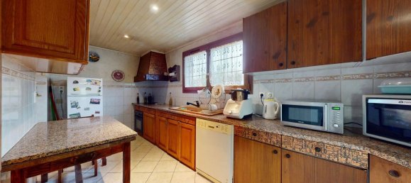 3 bedrooms House in Montfermeil, France No. 162186 6