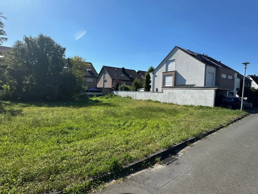  Land in Gutersloh, Germany No. 288413