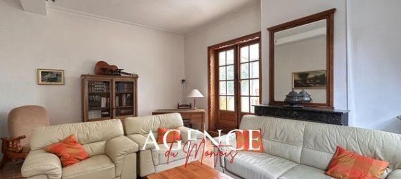 3 bedrooms House in Yonne, France No. 357093 4