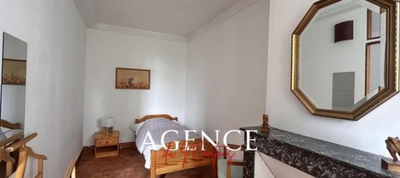 3 bedrooms House in Yonne, France No. 357093 12