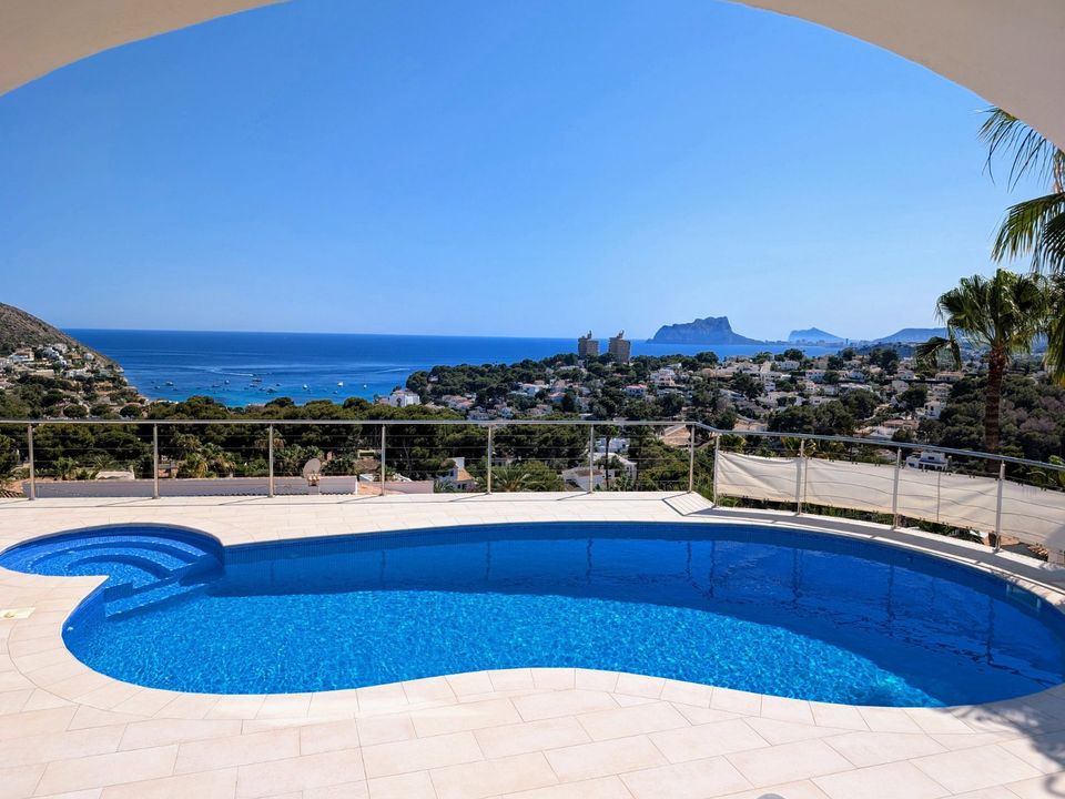3 bedrooms Villa in Moraira, Spain No. 275921