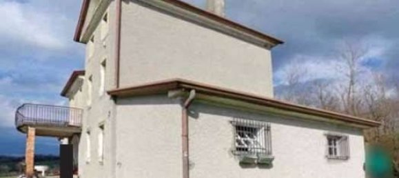 2 bedrooms House in Susegana, Italy No. 275189 3