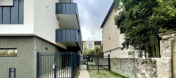 4-salle Appartement à Grenoble, France No. 198177 14