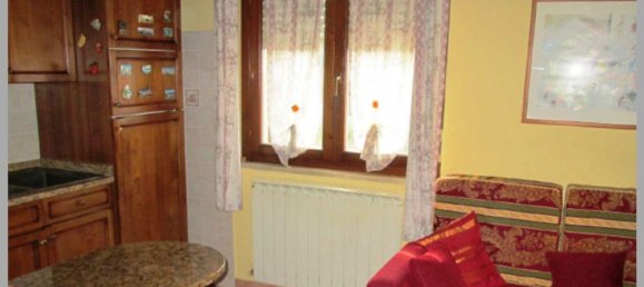 4 bedrooms Apartment in Collazzone, Italy No. 310995 10