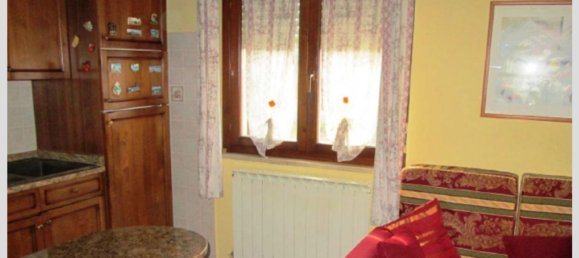 4 bedrooms Apartment in Collazzone, Italy No. 310995 16