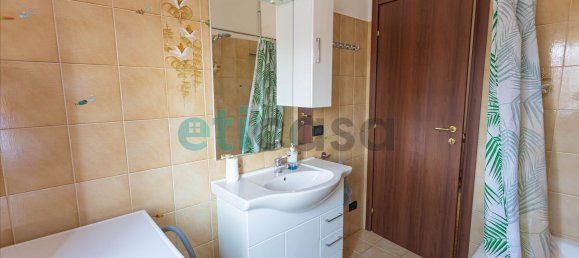 3 bedrooms Penthouse in Rivergaro, Italy No. 327377 20