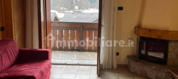 3 bedrooms Apartment in Ponte di Legno, Italy No. 235744 2