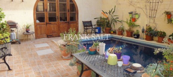 3 bedrooms Farm in Gharb, Malta No. 5509 2