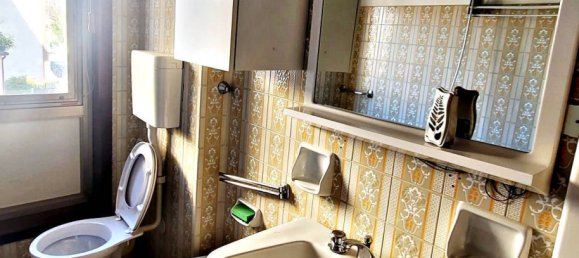 1 bedroom Apartment in Gorizia, Italy No. 196263 10