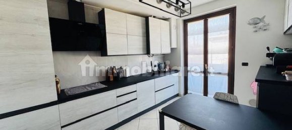 Квартира с 3 спальнями в Фалоппио, Италия № 6367 8