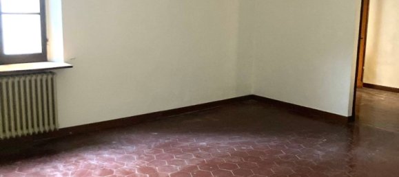 3 rooms Apartment in Reggio Emilia, Italy No. 94058 7