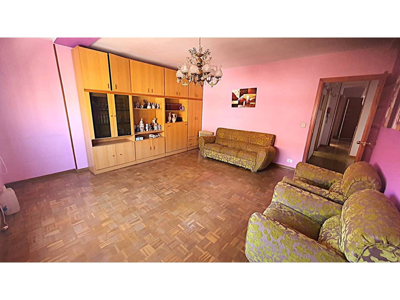 Apartamento de 3 dormitorios en Almería, Spain No. 173142