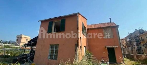 5 bedrooms Villa in Albisola Superiore, Italy No. 286447 4