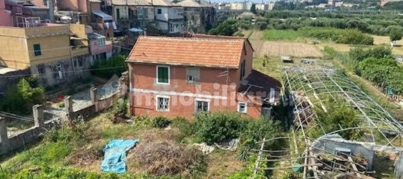 5 bedrooms Villa in Albisola Superiore, Italy No. 286447 3