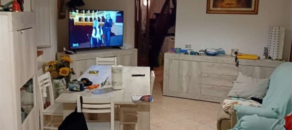 5 rooms House in Sarzana, Italy No. 215008 3