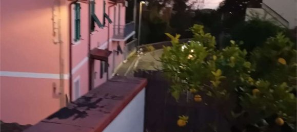 5 rooms House in Sarzana, Italy No. 215008 6