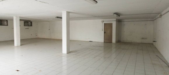 Propiedad comercial de 1 habitación en Torbole Casaglia, Italy No. 121129 11