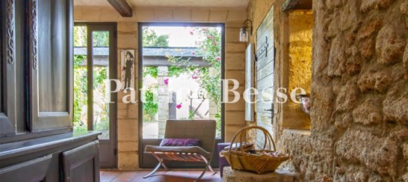 4 bedrooms House in Angers, France No. 361769 5