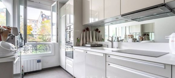 3 bedrooms Apartment in Neuilly-sur-Seine, France No. 167338 7