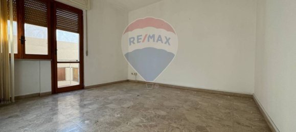 Квартира с 3 спальнями в Ланчано, Италия № 137198 8