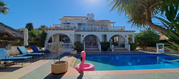4 Schlafzimmer Gewerbliche Immobilien in Paphos, Cyprus, Nr. 9757 2