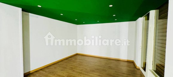 3-salle Propriété commerciale à Turin, Italy No. 176805 16