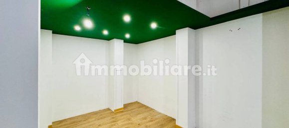 3-salle Propriété commerciale à Turin, Italy No. 176805 11