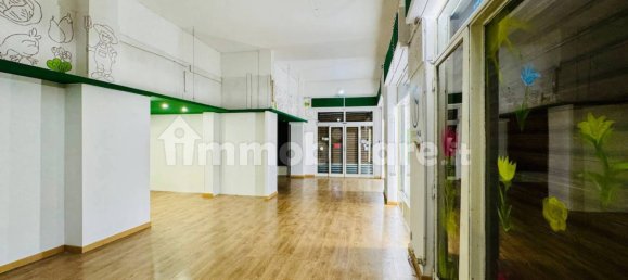 3-salle Propriété commerciale à Turin, Italy No. 176805 7