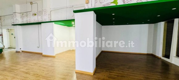 3-salle Propriété commerciale à Turin, Italy No. 176805 23