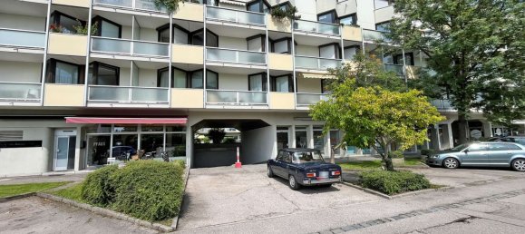  موقف سيارات في Munich, Germany رقم 348247 4