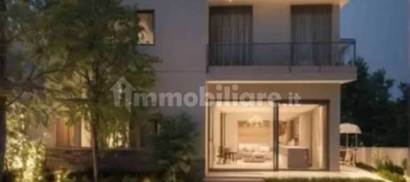 Квартира с 2 спальнями в Удине, Италия № 80973 2