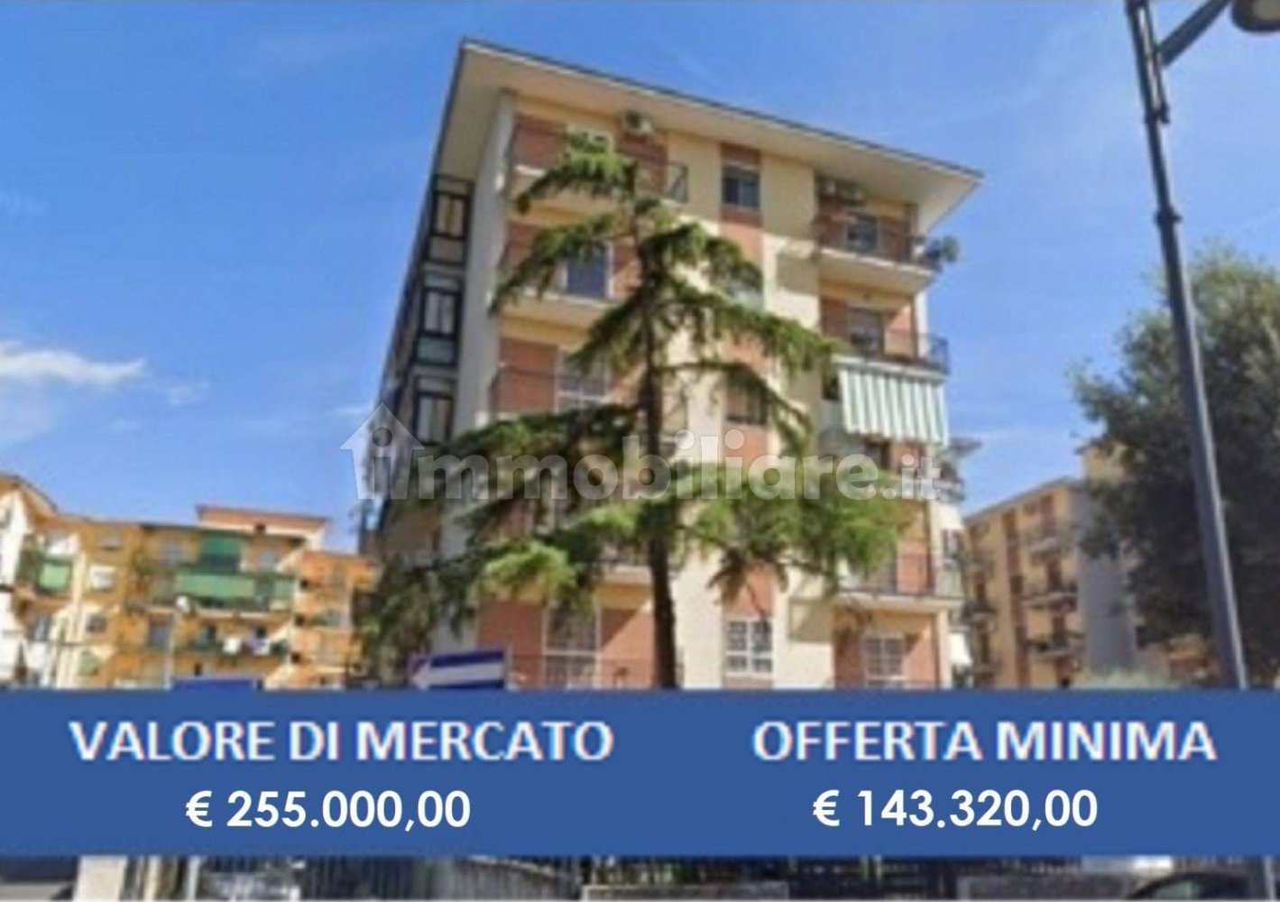 2 bedrooms Apartment in San Giorgio a Cremano, Italy No. 168565