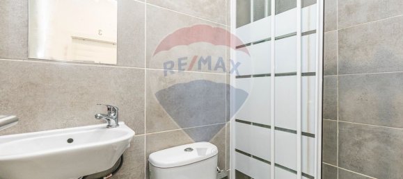 Edificio en Amadora, Portugal 260 m² No. 75631 9