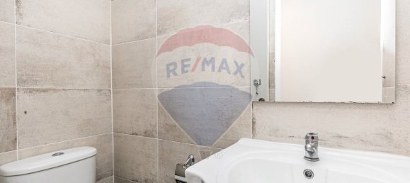 Edificio en Amadora, Portugal 260 m² No. 75631 19