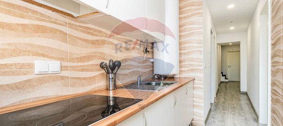 Edificio en Amadora, Portugal 260 m² No. 75631 16