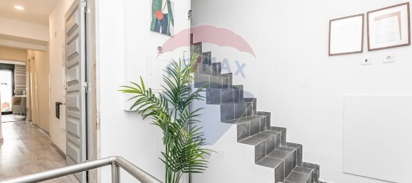 Edificio en Amadora, Portugal 260 m² No. 75631 11