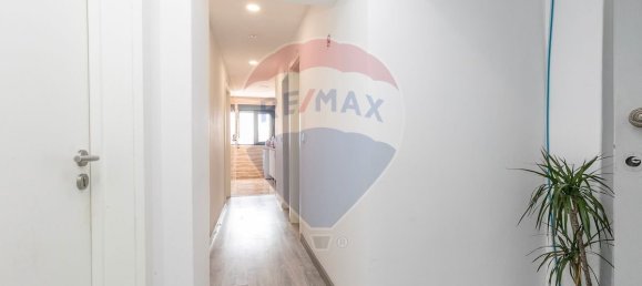 Edificio en Amadora, Portugal 260 m² No. 75631 13