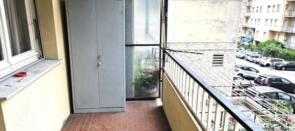 2 bedrooms Apartment in Genoa, Italy No. 338899 2