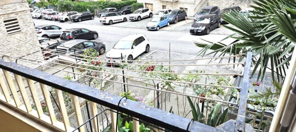 2 bedrooms Apartment in Genoa, Italy No. 338899 3