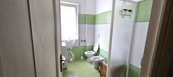 2 bedrooms Apartment in Genoa, Italy No. 338899 31