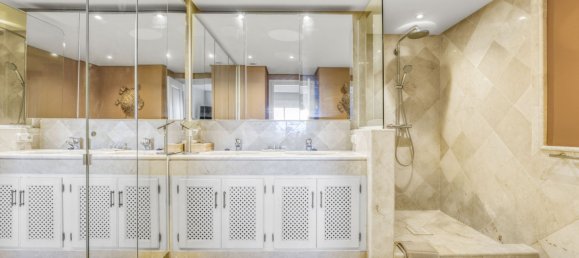 2 chambres Appartement à Marbella, Spain No. 144712 15