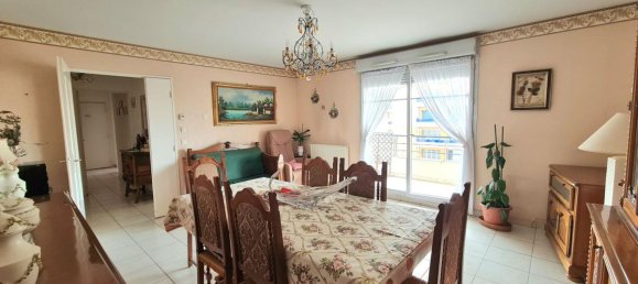 2 bedrooms Apartment in Rhone, France No. 287674 3