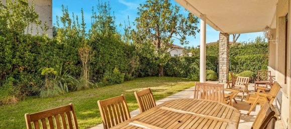 6 bedrooms Villa in Forte dei Marmi, Italy No. 46392 12