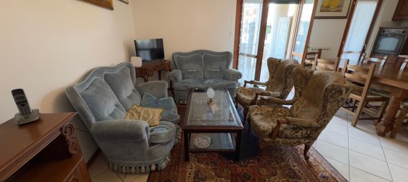 Квартира с 4 комнатами в Рим, Италия № 332554 2