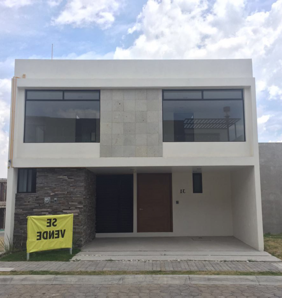 3 bedrooms House in Puebla, Mexico No. 189386