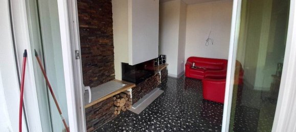 135m² Apartment in Neapoli, Greece No. 3222 2