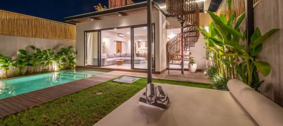 4 bedrooms Villa in Red Sunset, North Kuta, Indonesia No. 2200 8