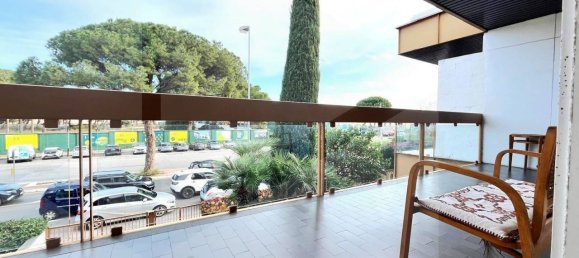 5 Schlafzimmer Villa in Bari, Italy, Nr. 25309 8