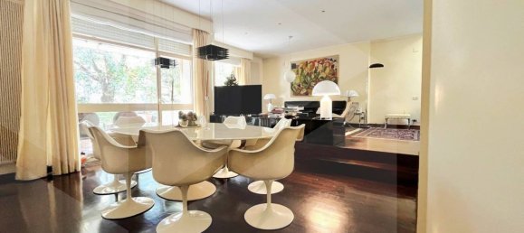 5 Schlafzimmer Villa in Bari, Italy, Nr. 25309 11